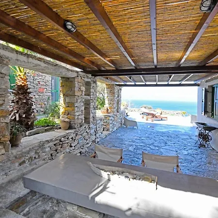 Eliza With A Swimming Pool And Sea View In The Area Of Otzia, On The Island Of Kea * Otziás